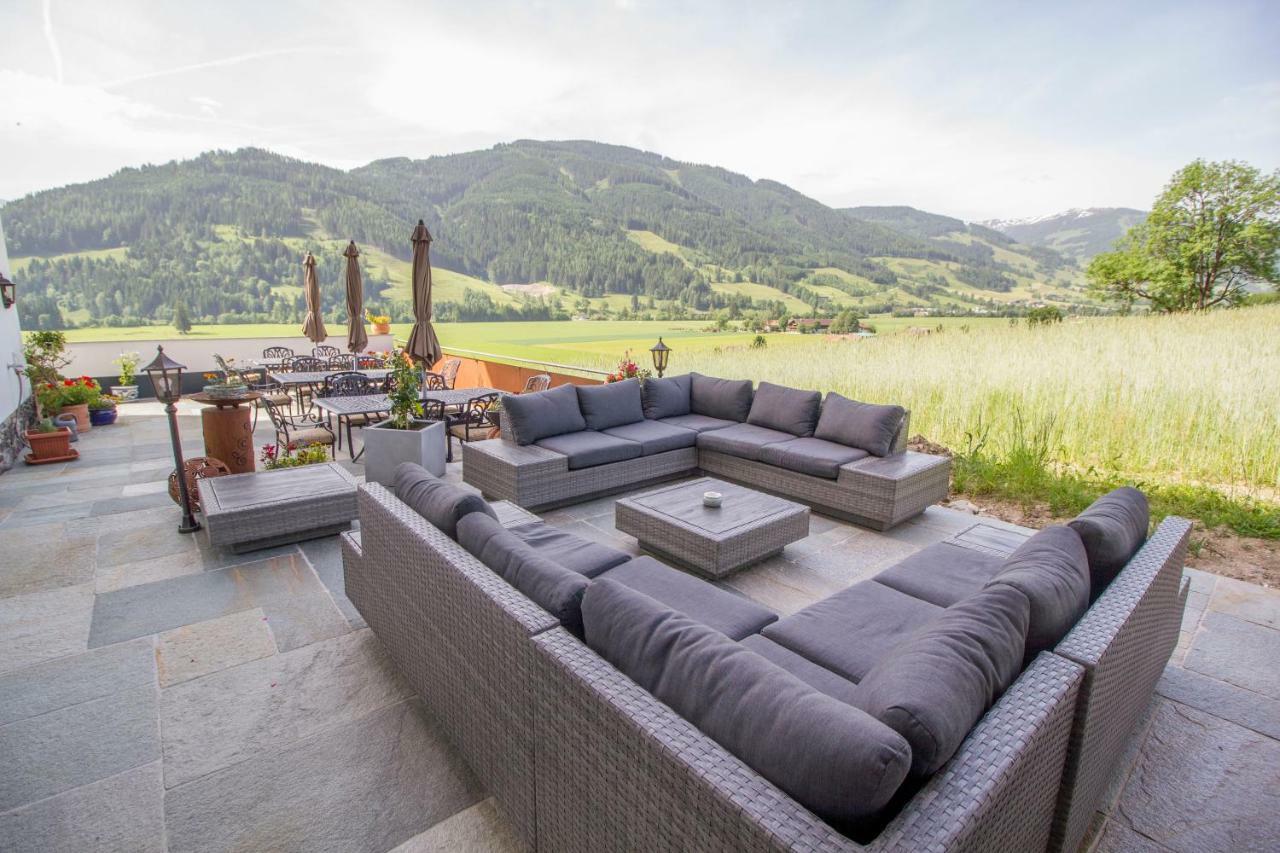 Pension Tannenhof Leogang Extérieur photo